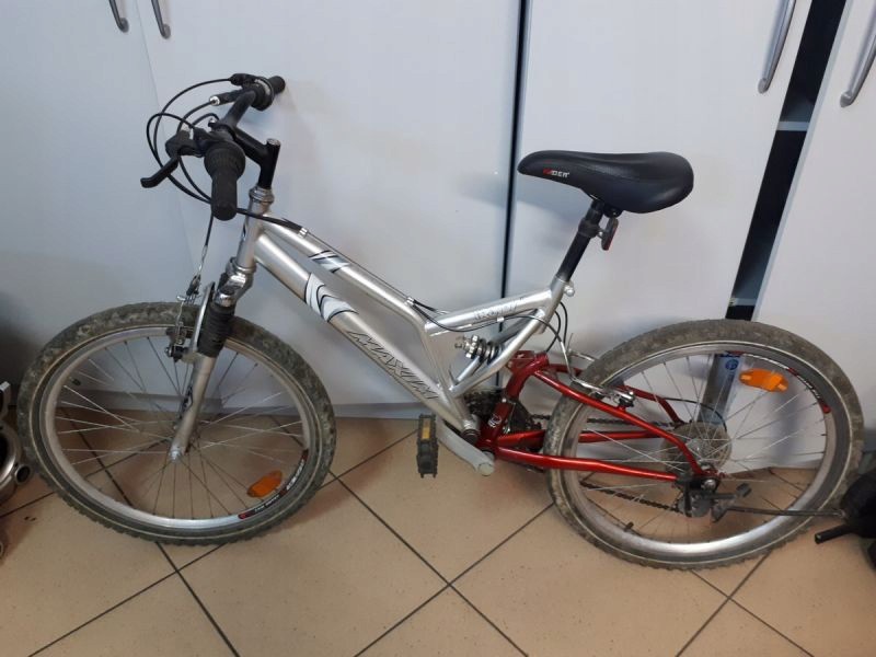 ROWER MŁODZIEŻOWY 24" MAXIM TRENDY 636