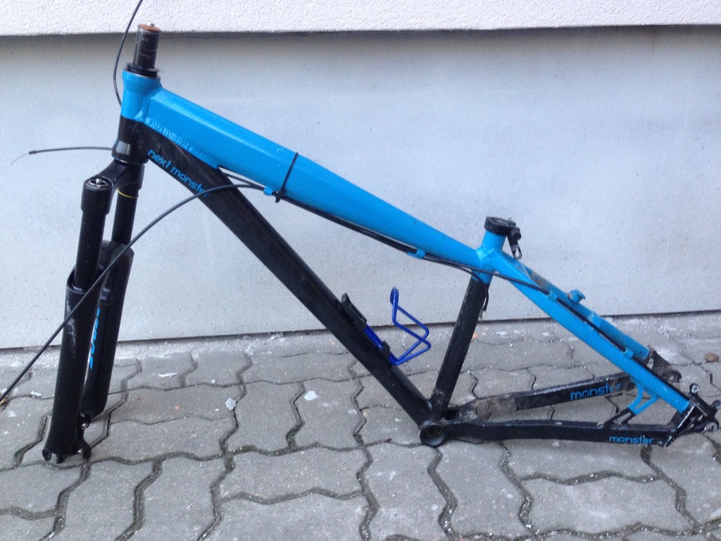 NEXT MONSTER 13,5" Dirt Street Hak Stery