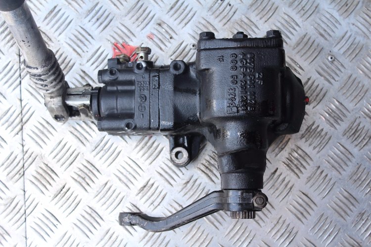 BMW E38 PRZEKŁADNIA KIEROWNICZA BEZ SERWO 1141329