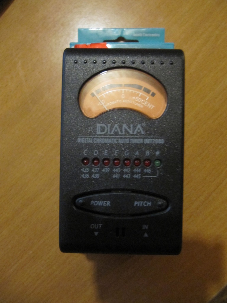 Tuner gitarowy stroik chromatyczny Diana IMT-2000