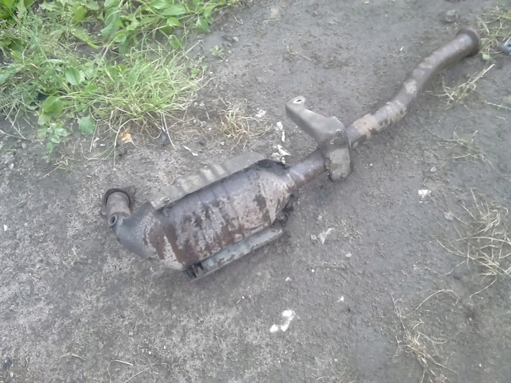 KATALIZATOR PUSTY RENAULT MEGANE COUPE 1.6 8V