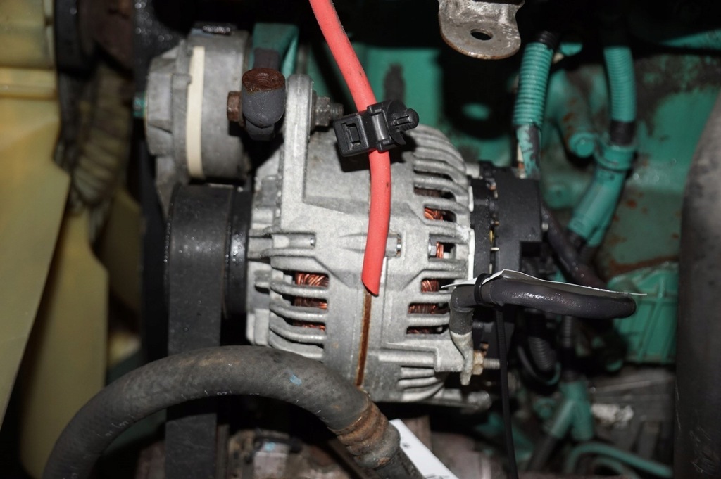 ALTERNATOR VOLVO FH 13 0124655331 BOSCH #114