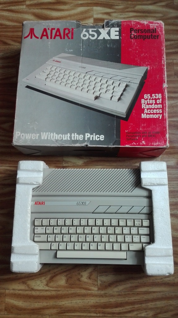 KOMPUTER Atari 65 XE