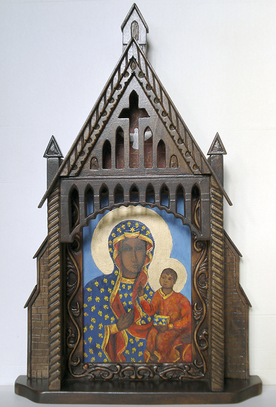 Ołtarzyk drewniany z kopią Matki Boskiej Częstoch.