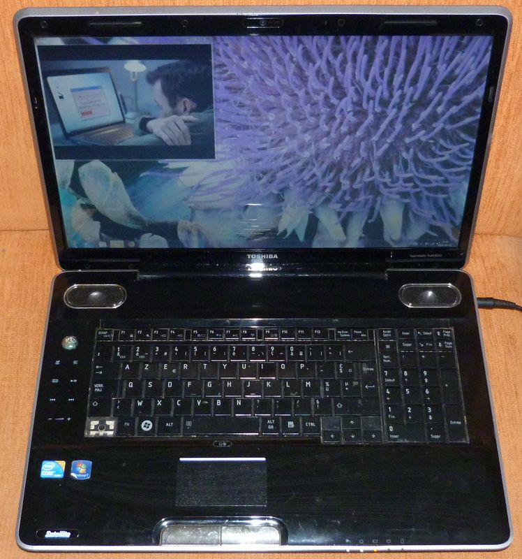 Sprawna niekompletnaToshiba Satellite P500 -Elbląg