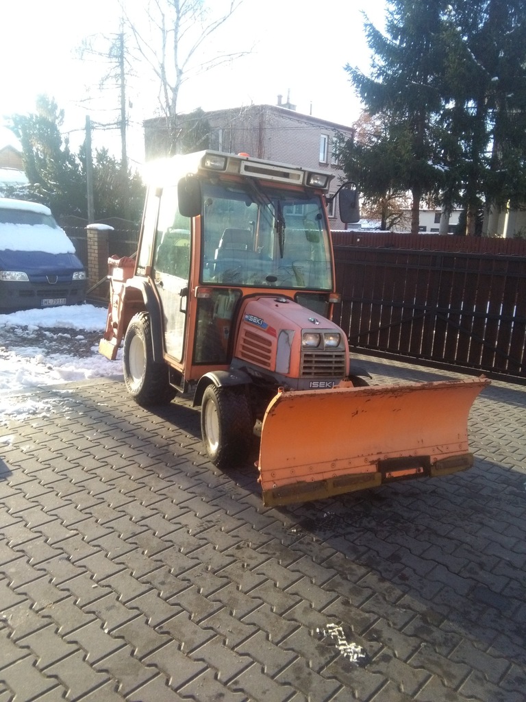 Ciągnik komunalny iseki 3125