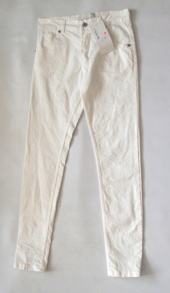 Spodnie By o la la...! Białe gniecione nowe r. S
