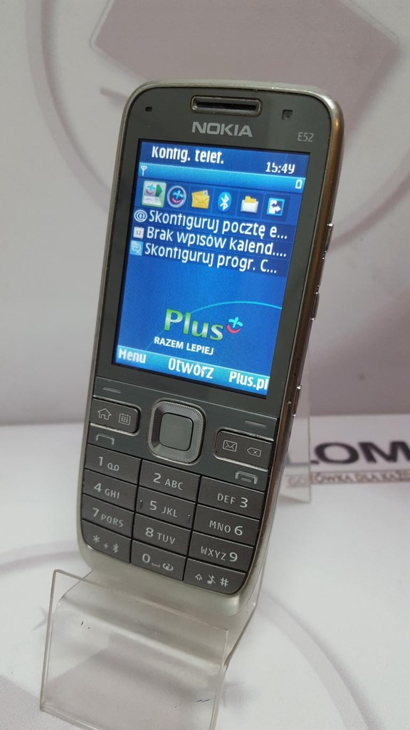 NOKIA E52