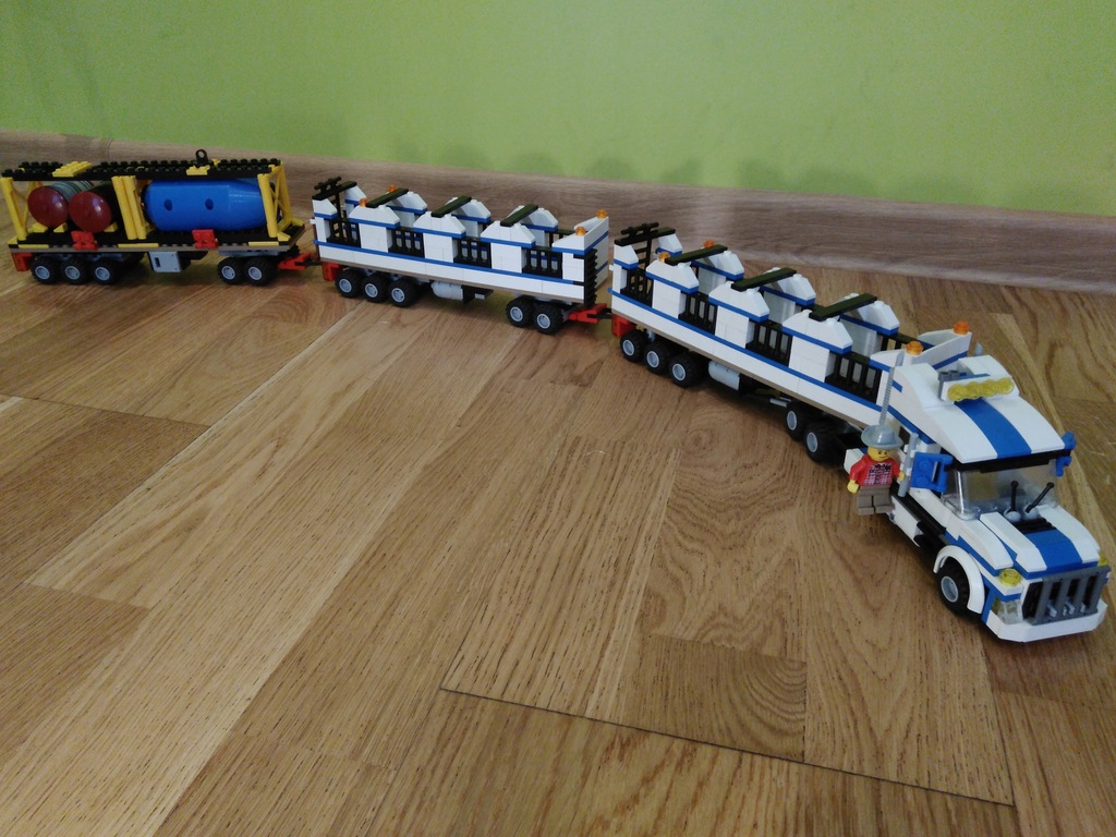 LEGO CITY CIĘŻARÓWKA AUSTRALIJSKI POCIĄG DROGOWY