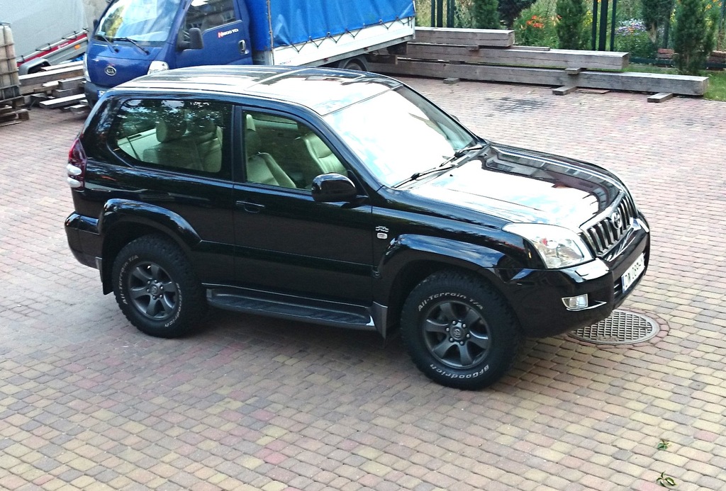 Toyota Land Cruiser 120, wersja Sol