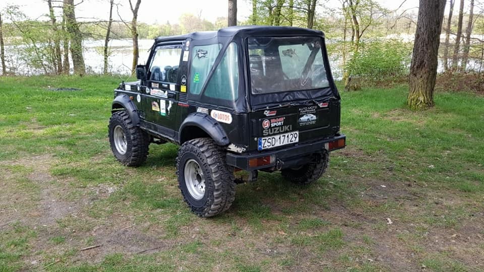 Suzuki samurai 1.3 wtrysk 4x4 off road nowa cena