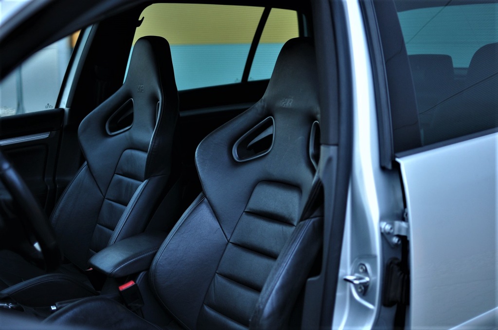 Golf V 5 R32 DSG Szwajcaria Recaro Motorsport