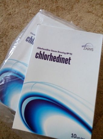 CHLORHEDINET opatrunek z gazy nasączony parafiną