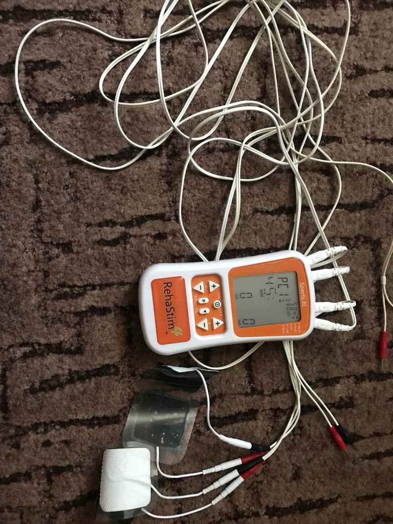 Elektrostymulator NeuroTrac Sports XL RehaStim 4
