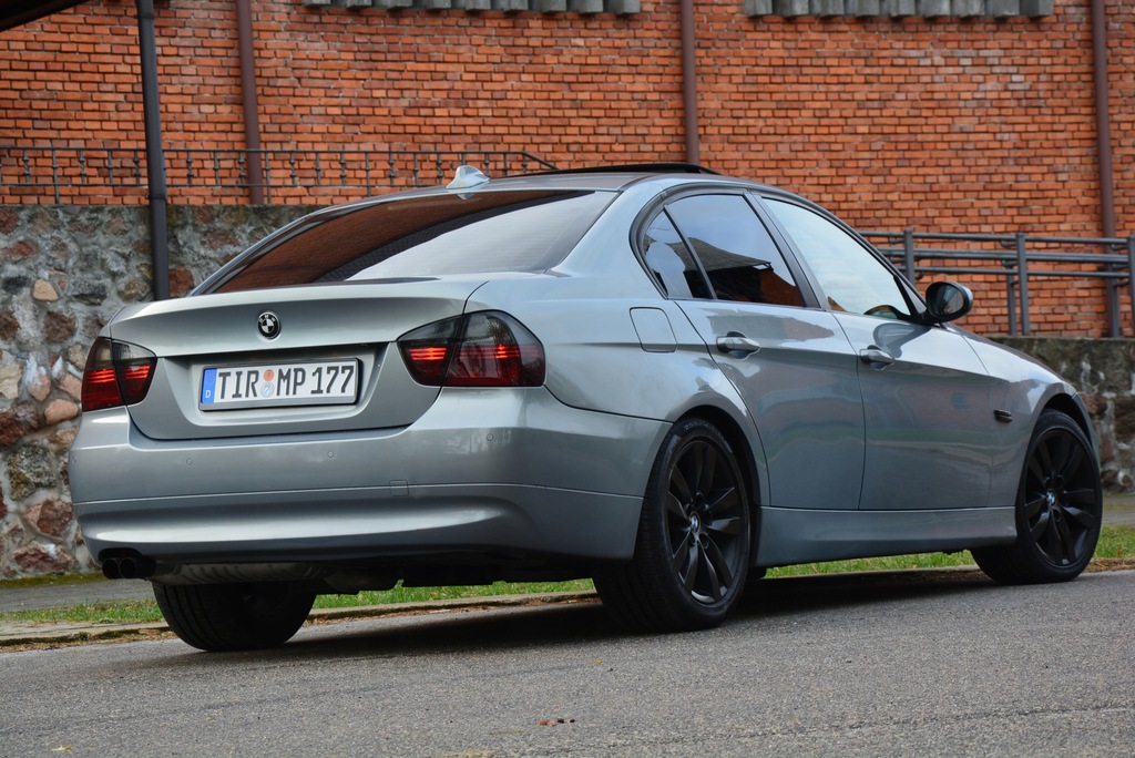 Świetne BMW E90 3.0 BENZYNA Duża navi Skóry Szyber