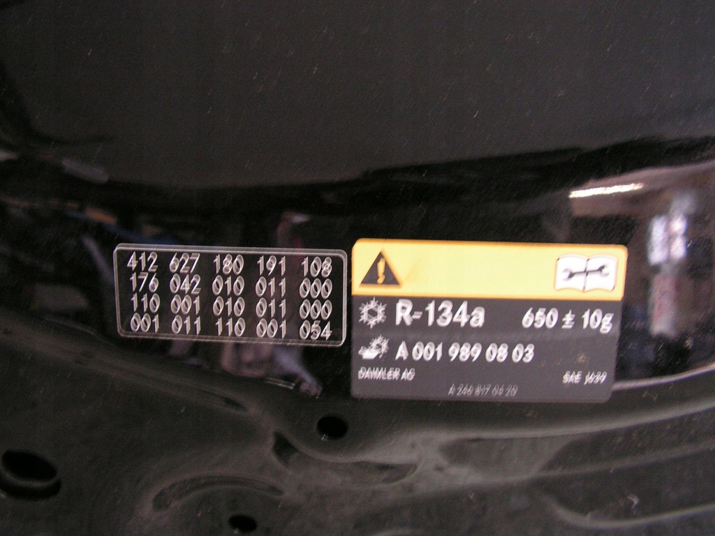 Mercedes A Klasa W176 maska pokrywa silnika 7441771688