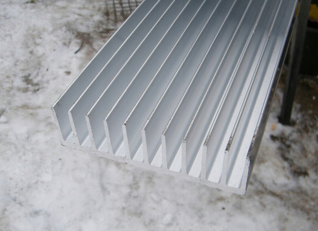 Radiator profil aluminiowy 124x35mm A5724 1m