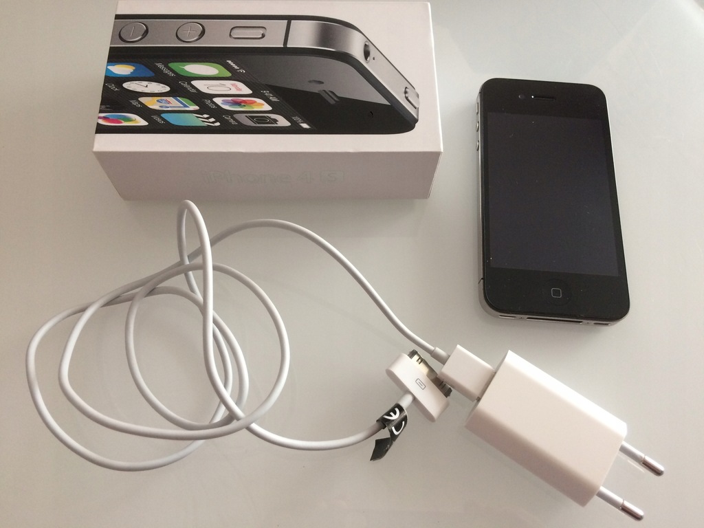 Telefon APPLE IPHONE 4S kabel ładowarka A1387 8GB