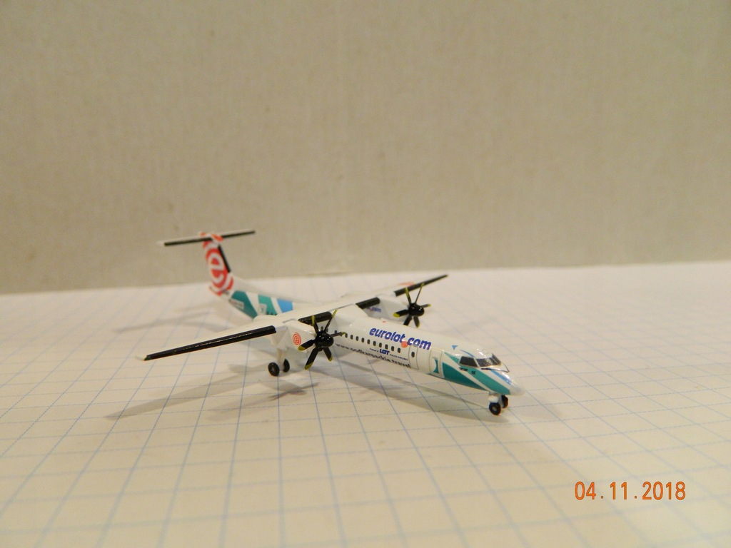 Bombardier Dash 8 Q 400 Eurolot LOT 1:500