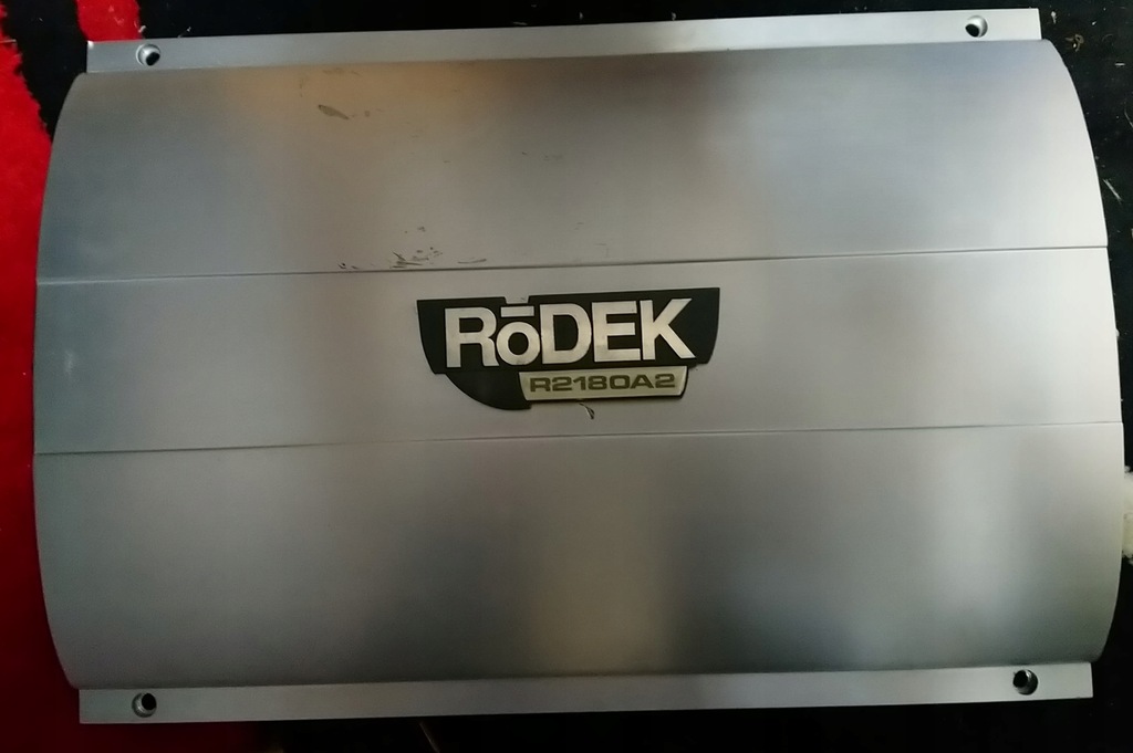 wzmacniacz Rodek 1x Rodek r2180a2 1x 610w RMS