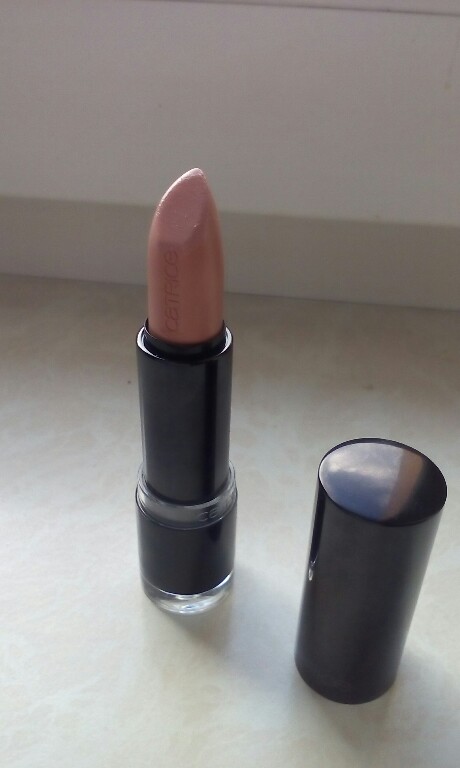 pomadka nude kolor Catrice - Hebe