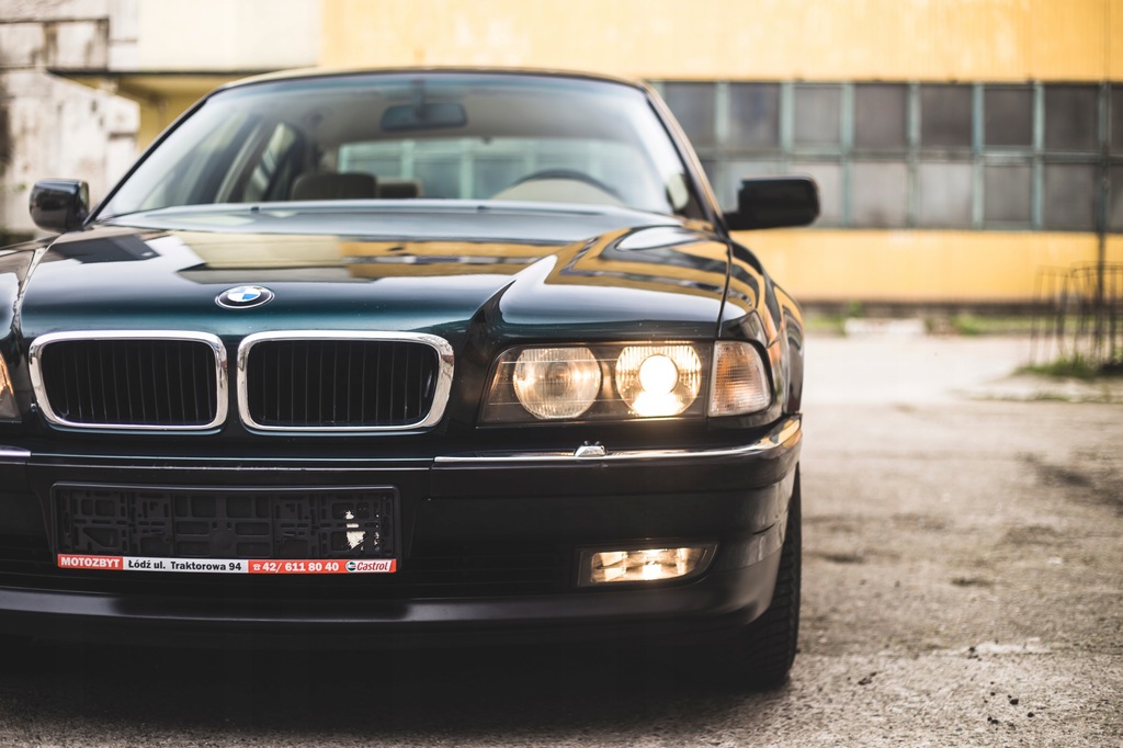BMW e38 740i 4.0 1995r Oxfordgrun- Królowa Lat 90
