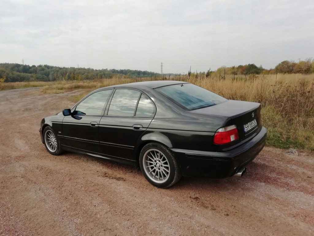 sprzedam bmw e39 2.8 benzyna 192 km