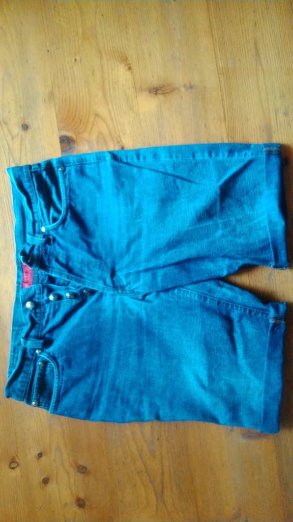 męskie spodenki  jeans Hugo Boss rozmiar w 33