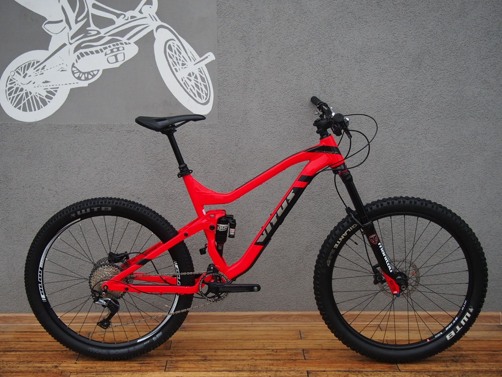 VITUS SOMMET