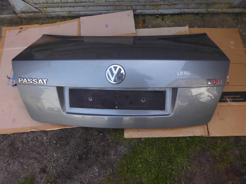 PASSAT B5 FL KLAPA TYŁ SEDAN LD7W