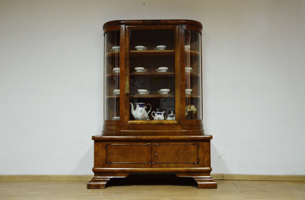 ANTYK MEBEL serwantka art deco orzechowa witrynka