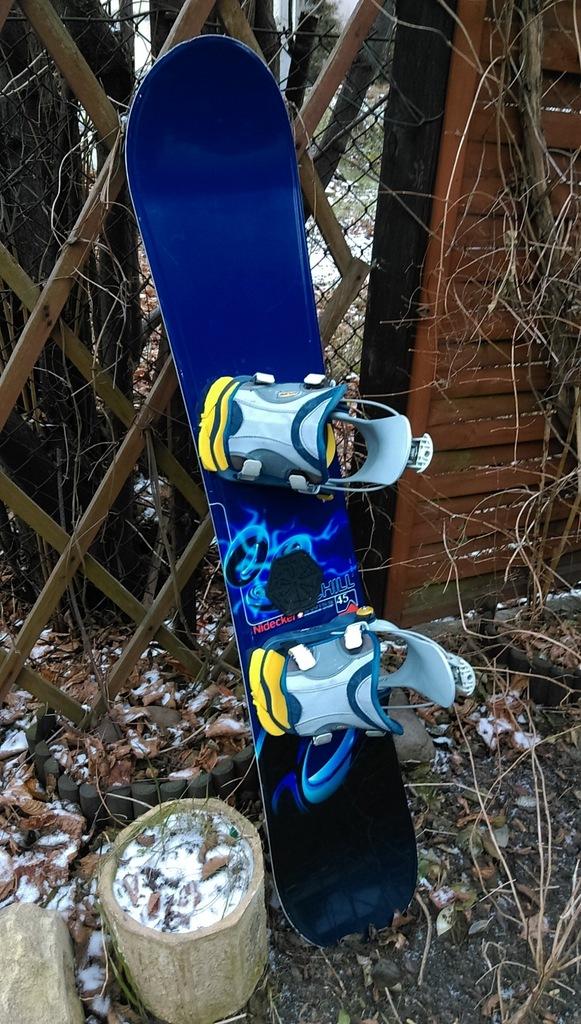 Deska snowboardowa Nidecker 145 + Flow