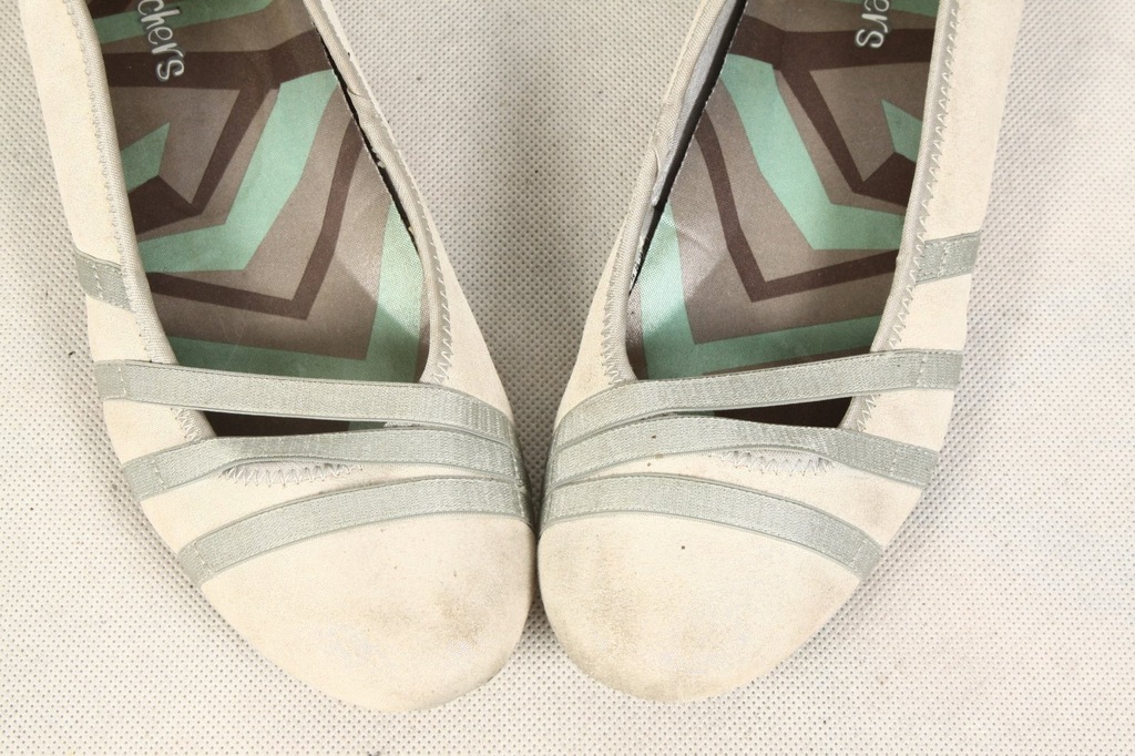 ecco skechers