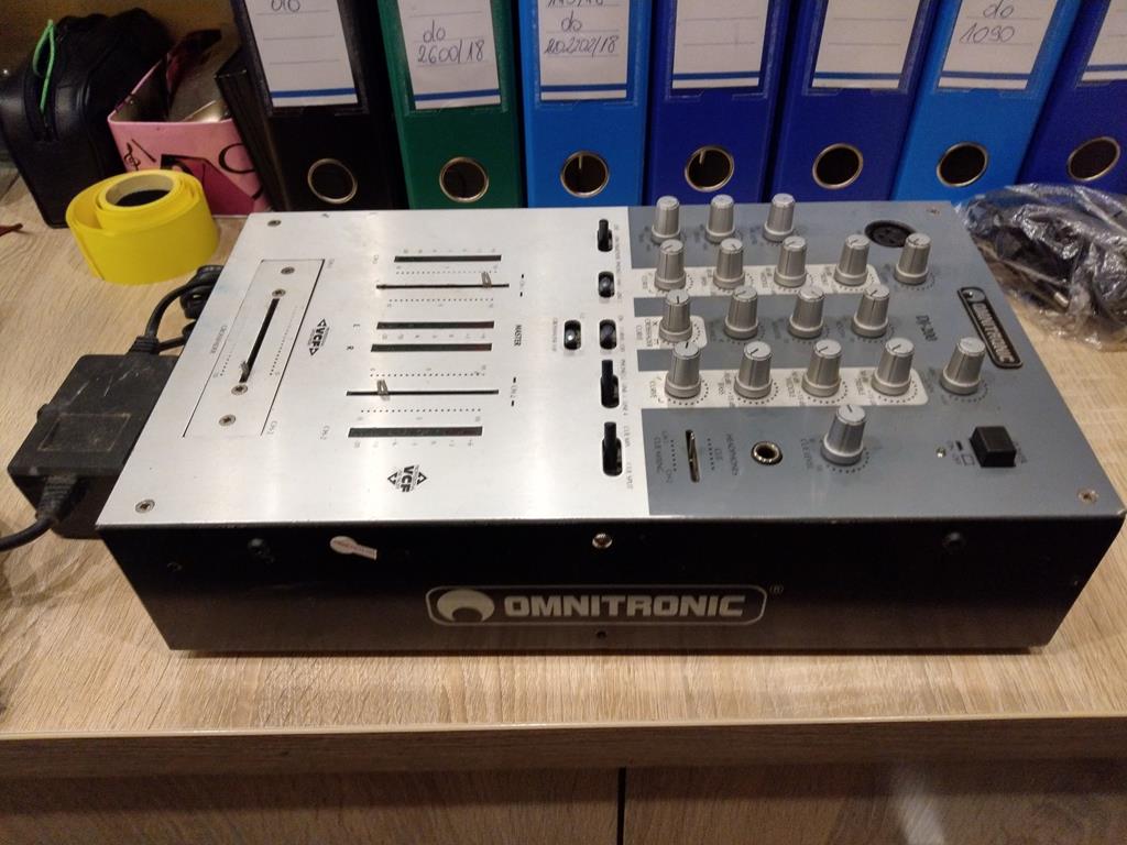 Mikser Omnitronic DJ-200