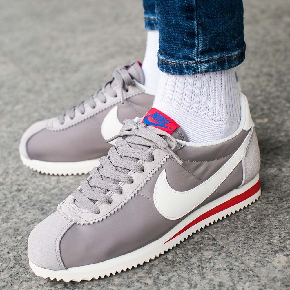 Nike cortez 2024 nylon premium