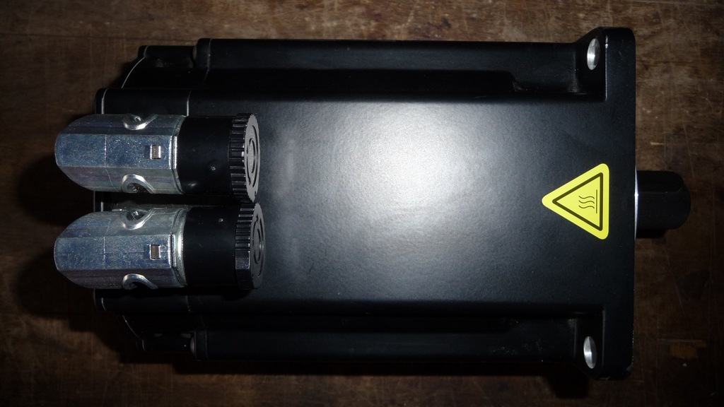 Kollmorgen servo motor AKM64L-GCFNR-00 5,28 kW Now