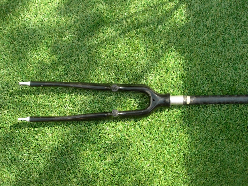 Widelec full carbon cross/trek piwoty/tarcza