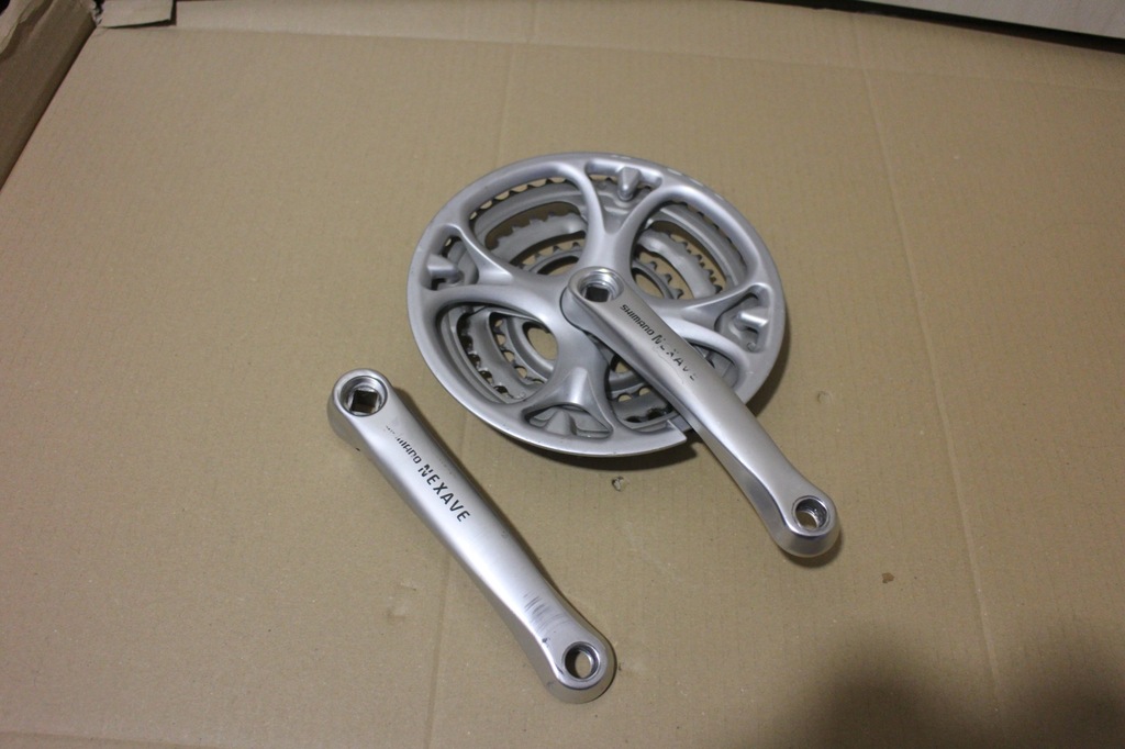KORBA 3 RZĘDOWA SHIMANO NEXAVE  FC-T303