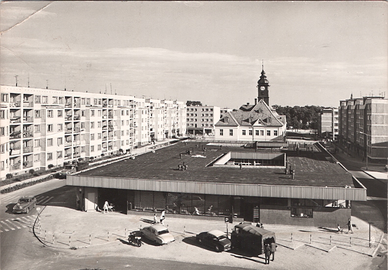LUBIN - RYNEK + STARE AUTO - 1965R