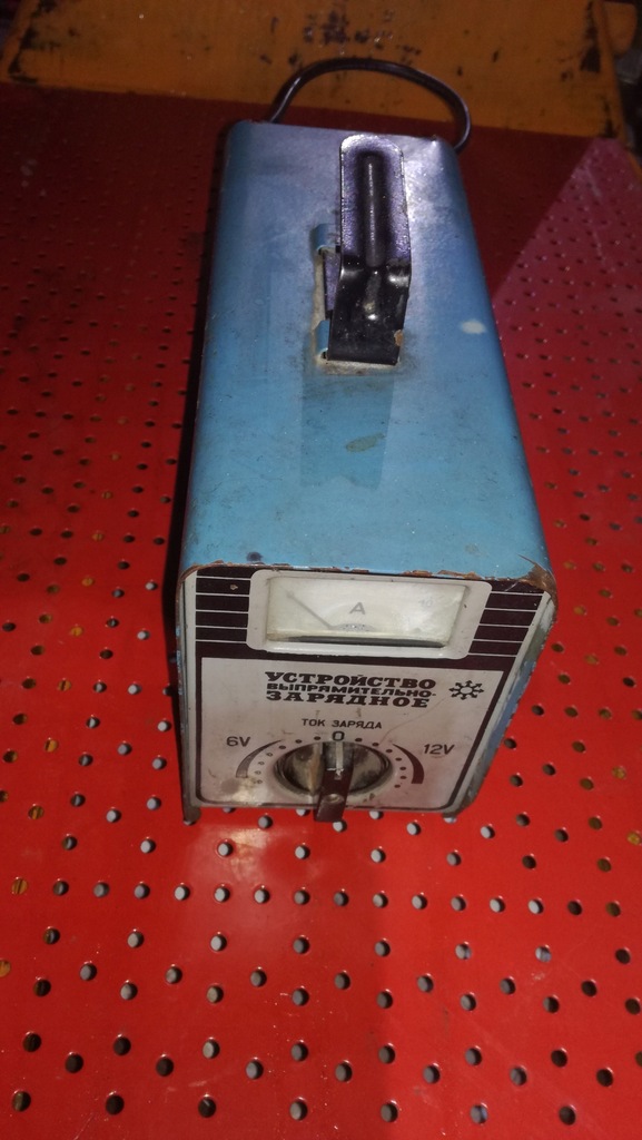 Prostownik rosyjski ruski zsrr 6/12v ładowarka
