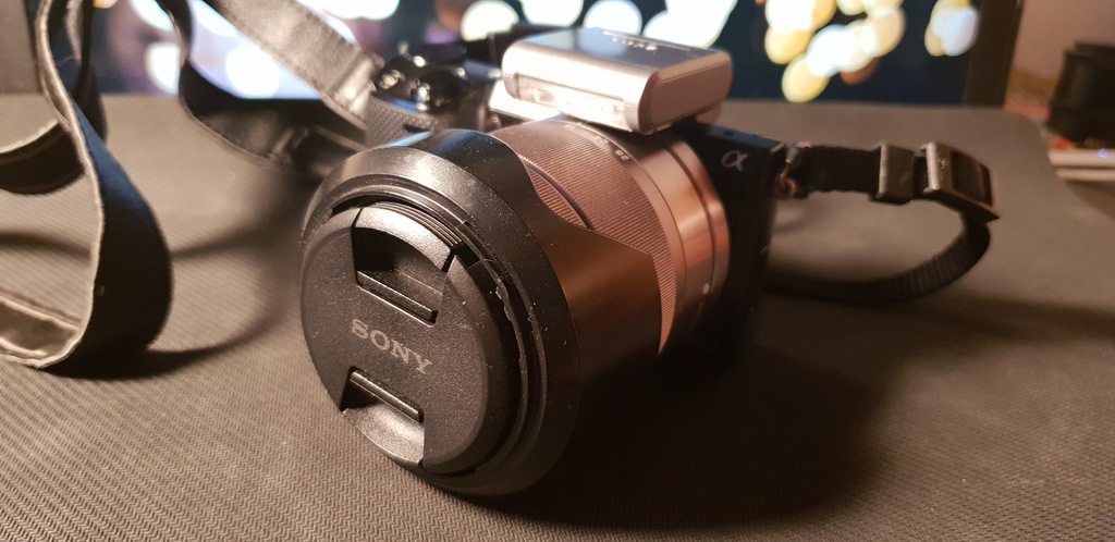 Sony nex 5r + 18-55 + 55-210 + lampa