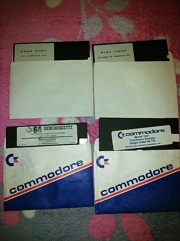 Commodore 64 c64 dyskietki