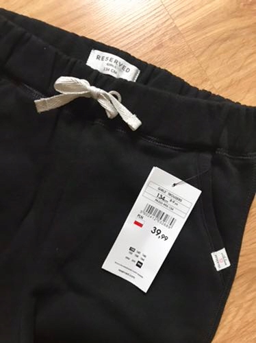 NOWE Spodnie dresowe Reserved girls rozmiar 134