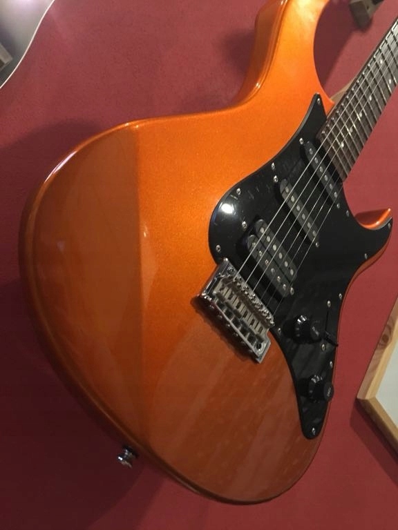 Yamaha pacifica deals 112 xj