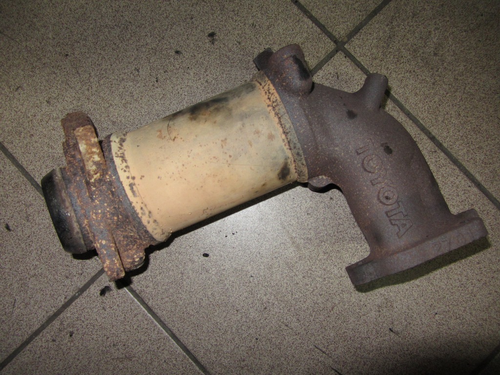 KATALIZATOR TOYOTA AVENSIS T22 2.0 D4D