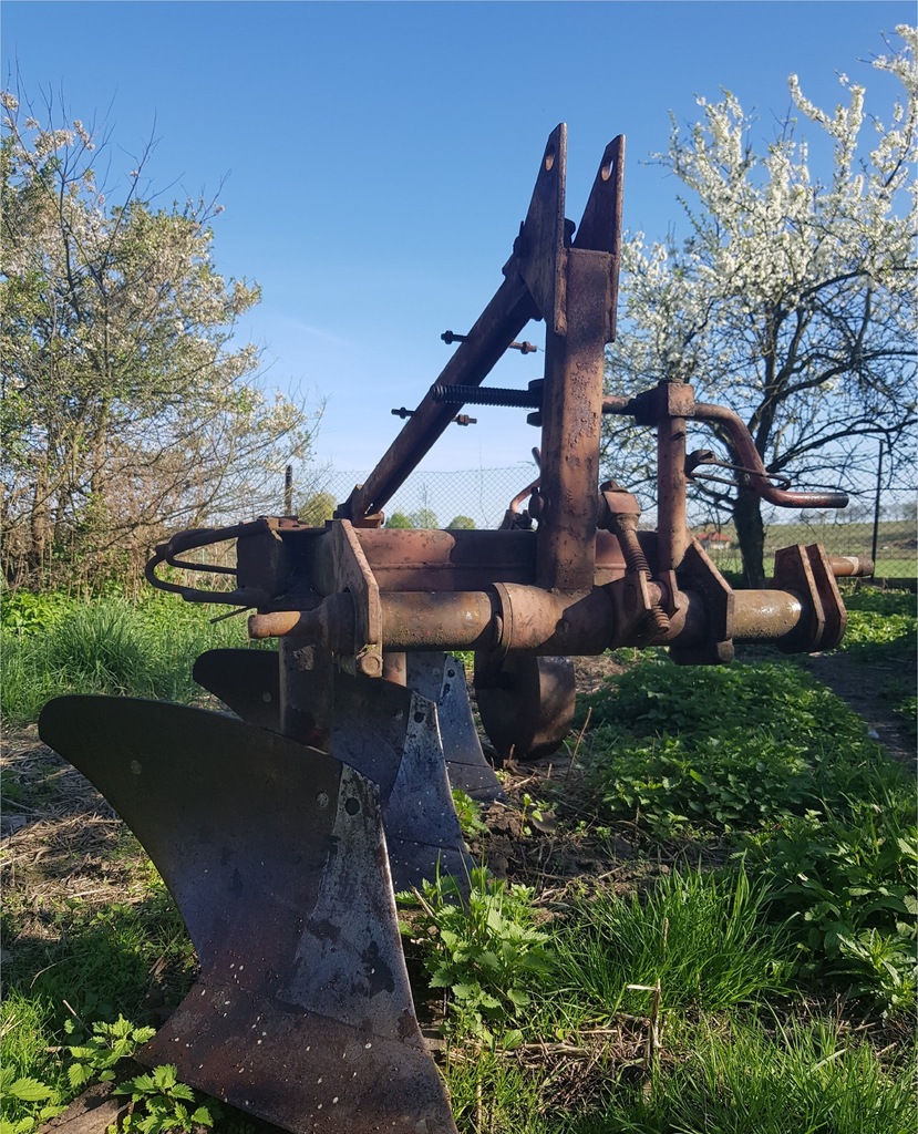 Plug Unia Grudziadz 3 skibowy skiby