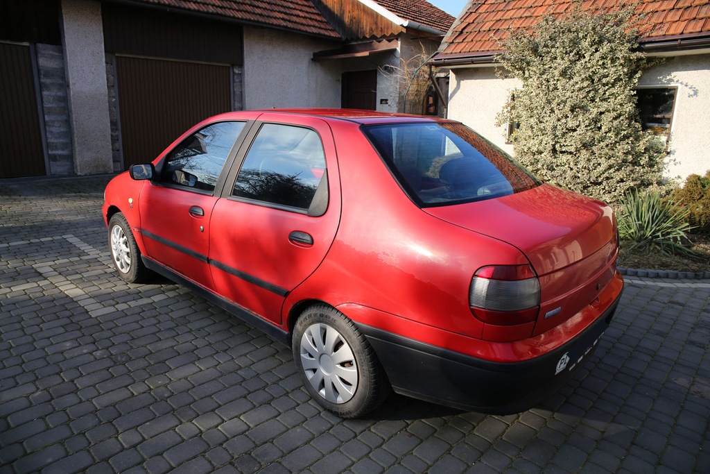 Fiat Siena 1.4 LPG I właściciel czarne tablice