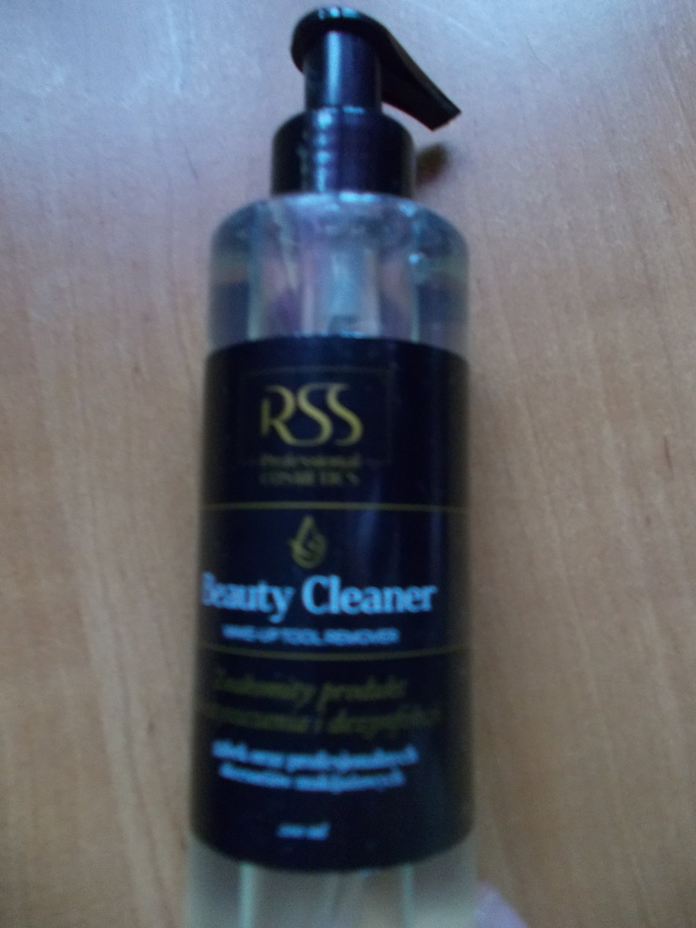 RSS Professional Cosmetics Beauty Cleaner make-up