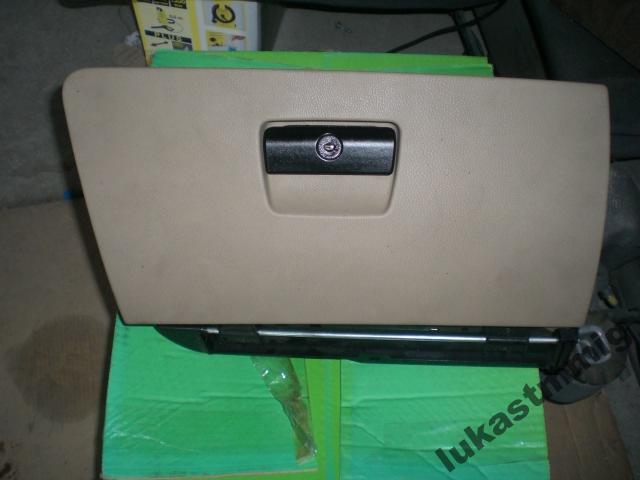 Boîte a gant passager BMW 3 E90 E91 2006