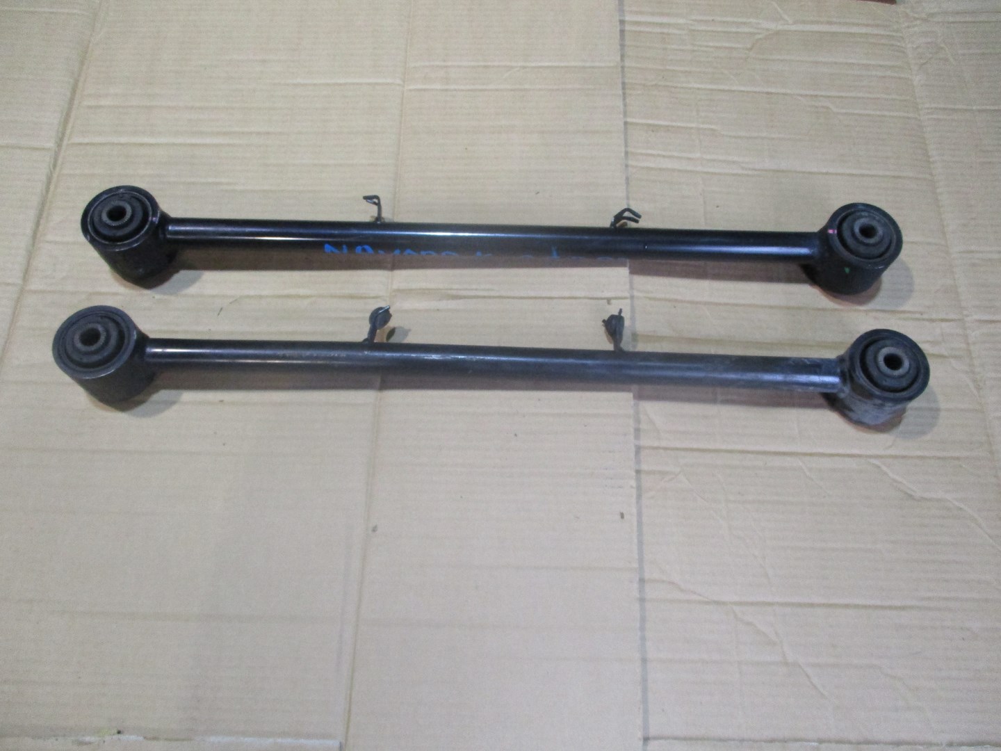 SPURSTANGE NISSAN NAVARA 16R